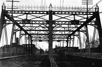 Franklin St Bridge